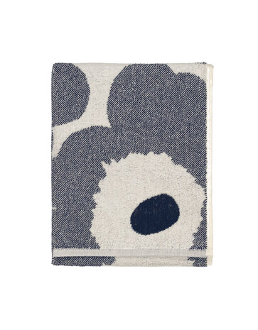 Marimekko Marimekko Unikko handdoek 30x50cm blueberry Marimekko Marimekko Unikko handdoek 30x50cm blueberry