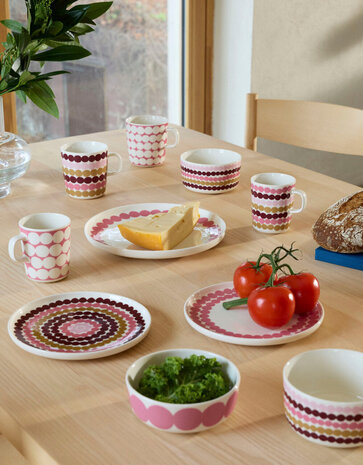 Marimekko Marimekko Räsymatto beker 4dl roze multi Marimekko Marimekko Räsymatto beker 4dl roze multi