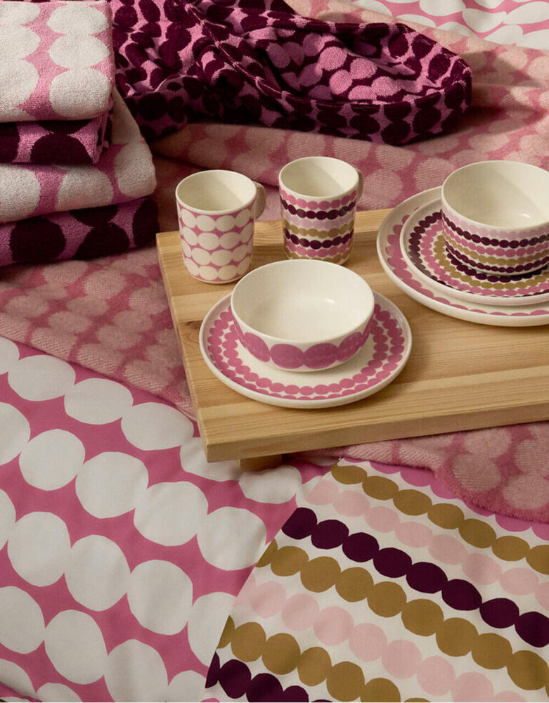 Marimekko Marimekko Räsymatto kom 5dl roze multi Marimekko Marimekko Räsymatto kom 5dl roze multi