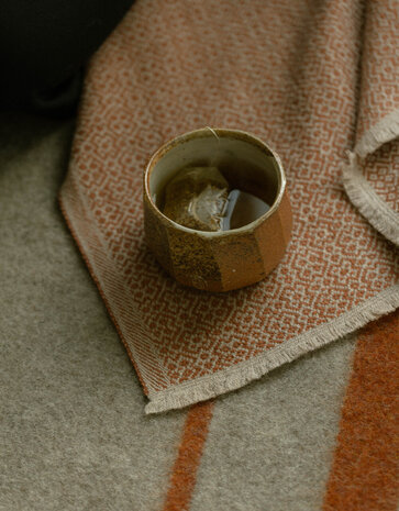 Lapuan Kankurit Lapuan Kankurit Koli Merino Wollen plaid 150x170 Beige Kaneel Lapuan Kankurit Lapuan Kankurit Koli Merino Wollen plaid 150x170 Beige Kaneel