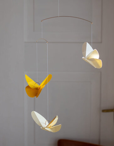 Livingly Livingly Vlinder mobiel geel 36x45cm