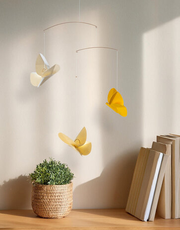 Livingly Livingly Vlinder mobiel geel 36x45cm