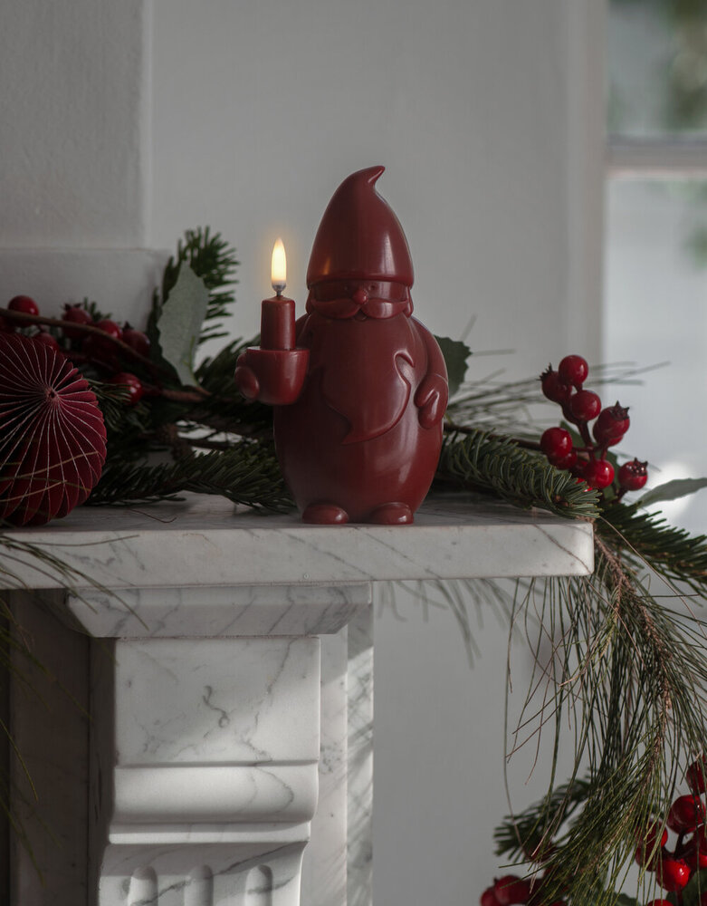 Uyuni Lighting Uyuni Lighting LED Wax Candle Santa Claus H17cm Carmine red Uyuni Lighting Uyuni Lighting LED Wax Candle Santa Claus H17cm Carmine red