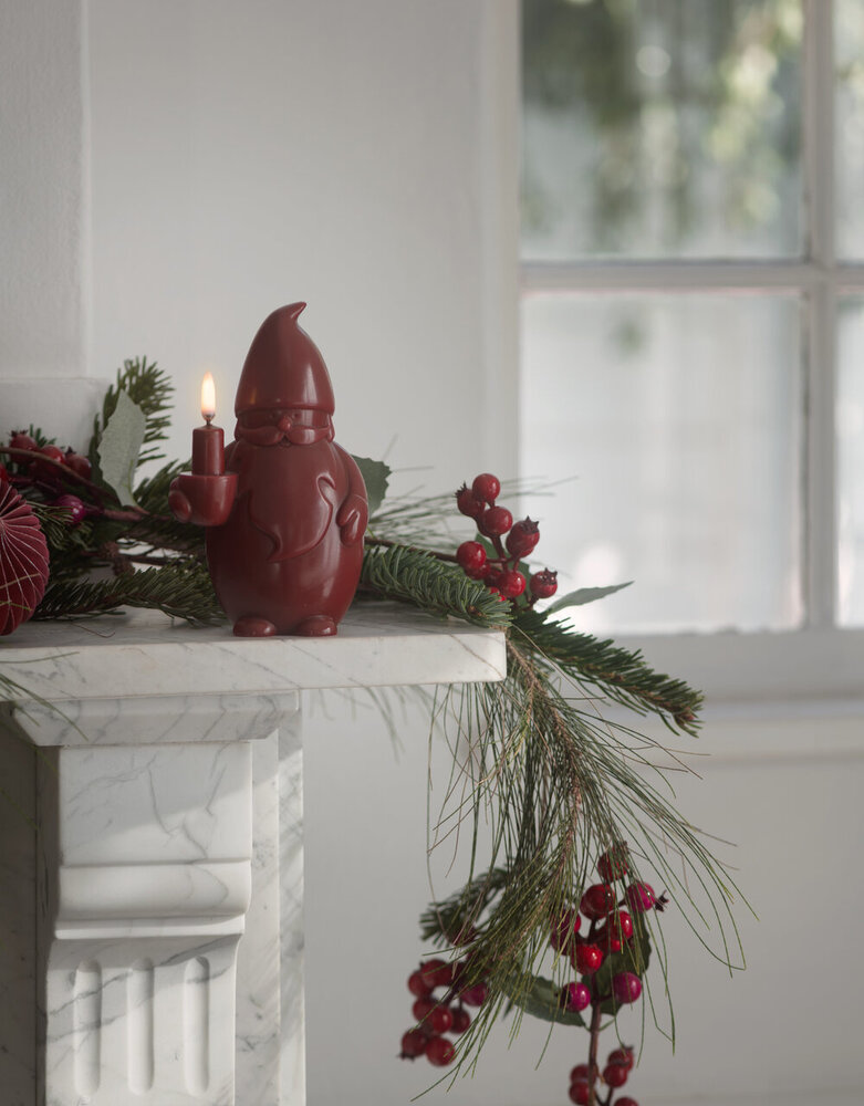Uyuni Lighting Uyuni Lighting LED Wax Candle Santa Claus H17cm Carmine red Uyuni Lighting Uyuni Lighting LED Wax Candle Santa Claus H17cm Carmine red