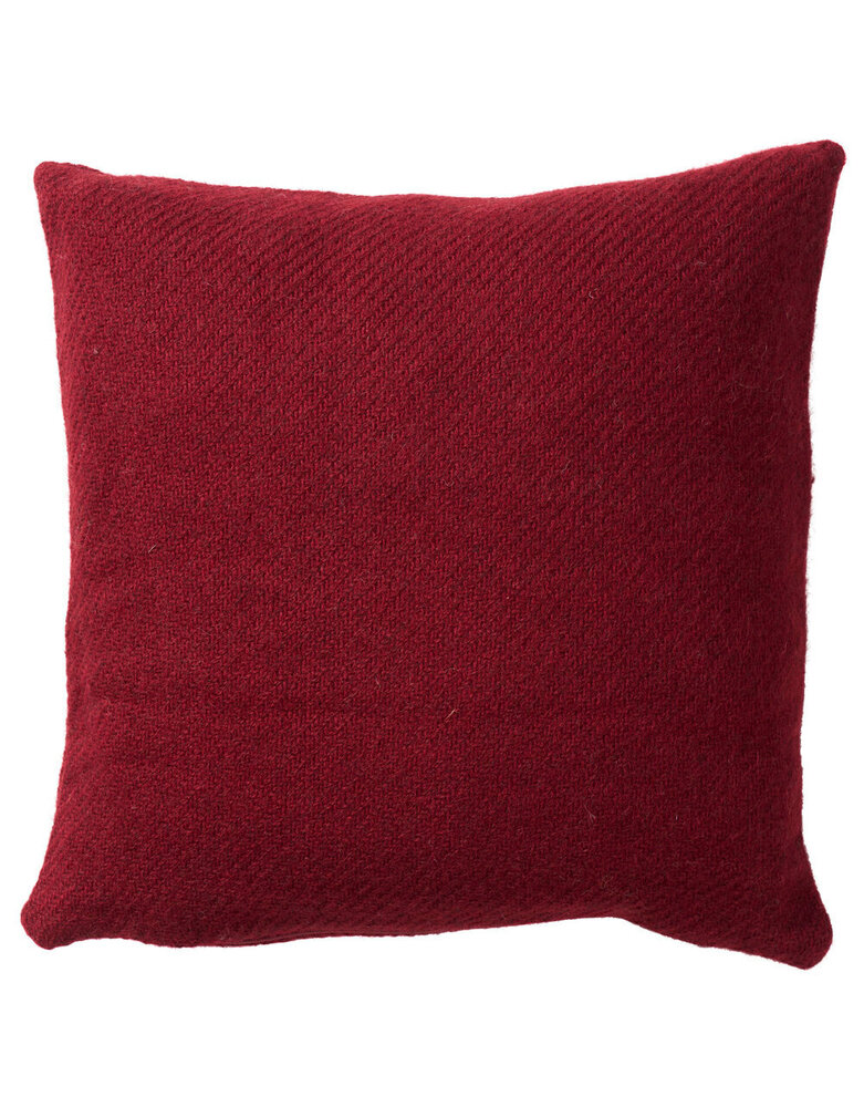Klippan Klippan Gotland Woolen cushion cover 45x45cm burgundy Klippan Klippan Gotland Woolen cushion cover 45x45cm burgundy