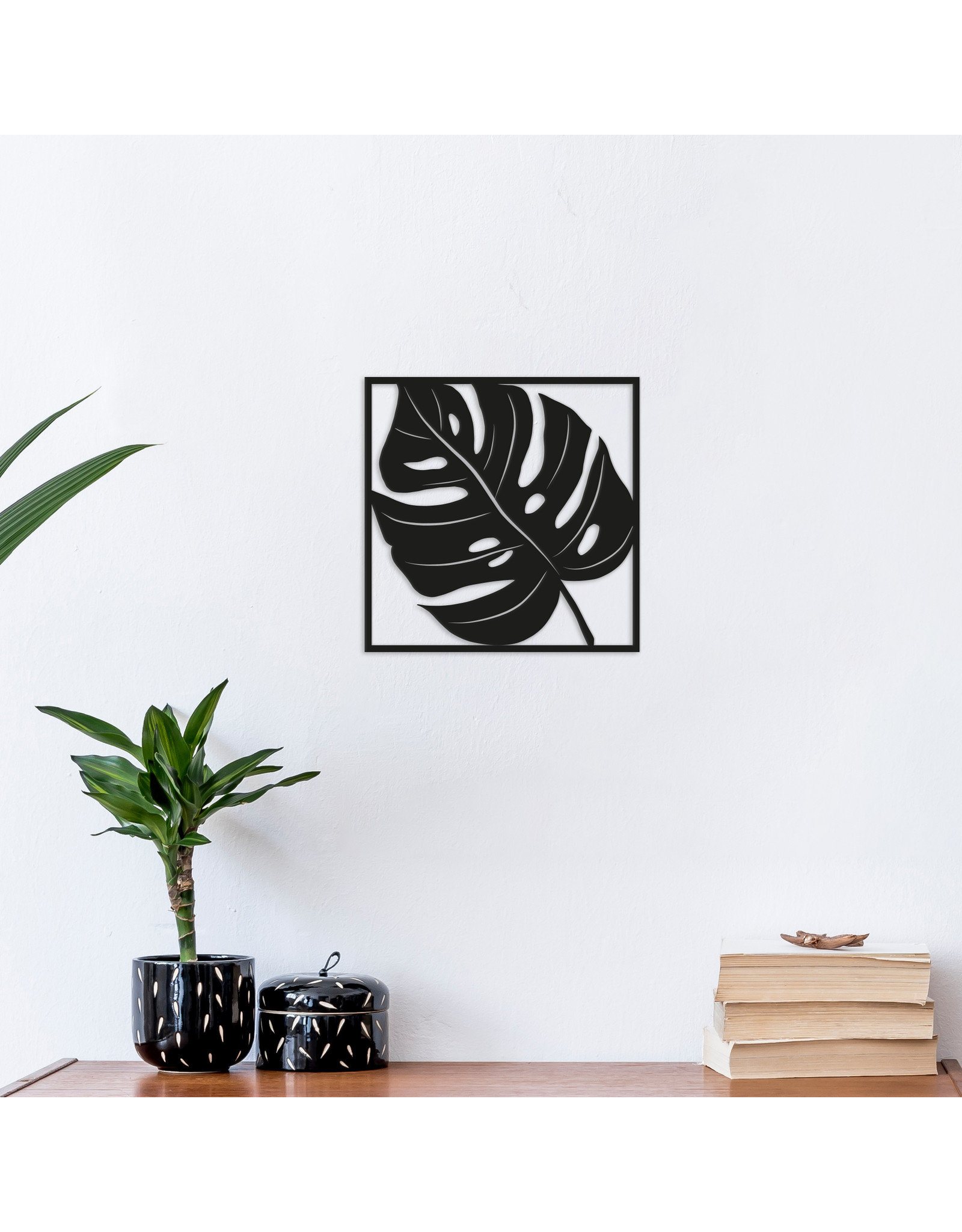 By WOOM   |  FRAMED  | Monstera  |  28,5 x 28,5 cm