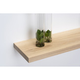 Eiken wandplank 3cm dikte geschaafd strak gezaagd met zwevend montage systeem