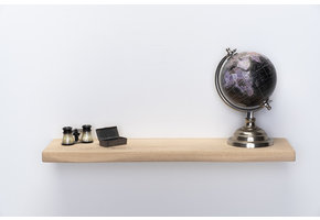 Eiken wandplank 3cm dikte geschaafd met geleefde voorkant zwevend montage systeem