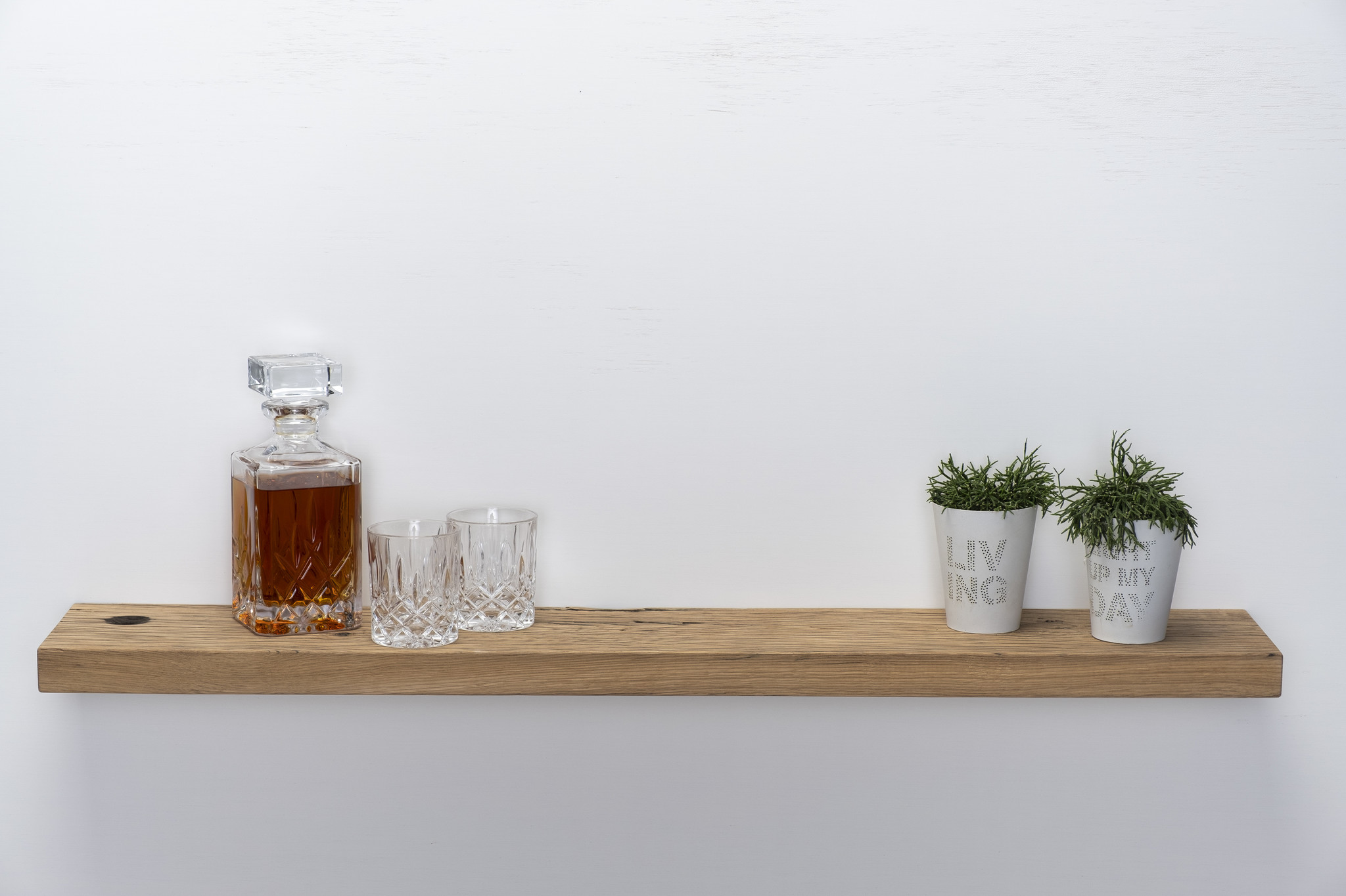 Oud eiken wagondeel wandplank 3,5cm dikte met blind montage systeem