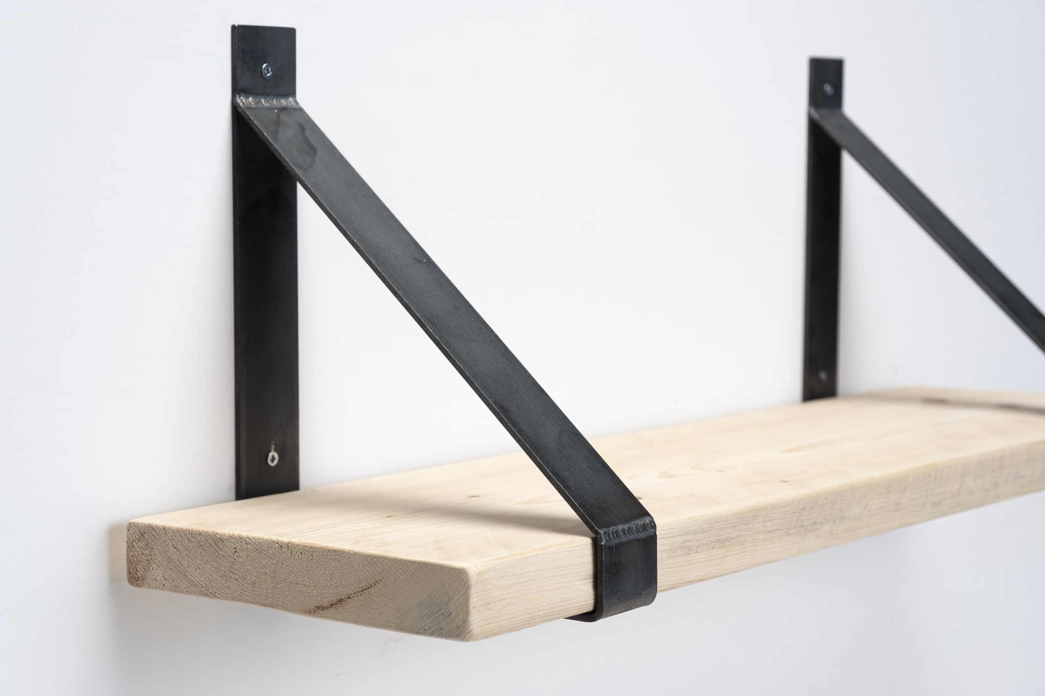 Wall board scaffolding wood new 2.5cm with steel brackets