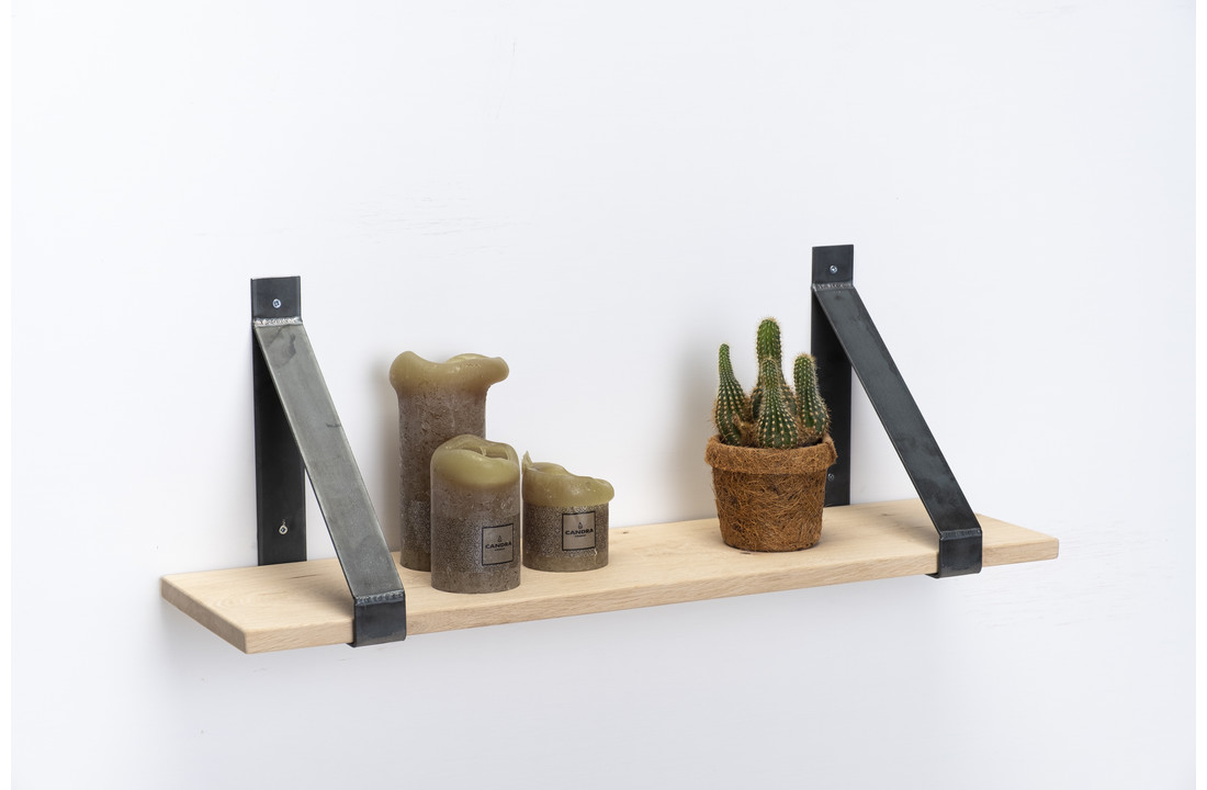 Wall shelf oak 2cm with steel brackets