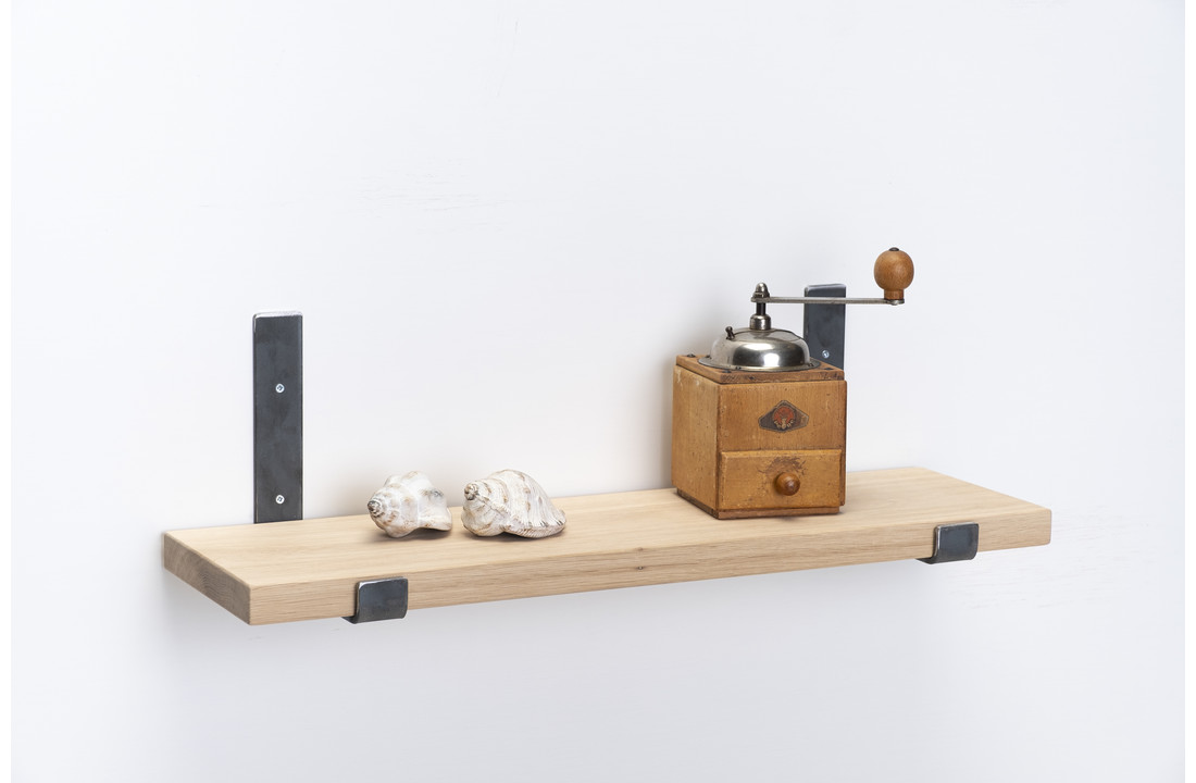 Wandplank eiken 3cm met open stalen beugels