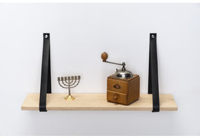 Wandplank eiken 2cm met leren plankdragers zwart