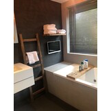 Oud eiken wagondeel wandplank 3,5cm dikte met blind montage systeem