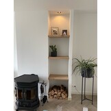 Eiken wandplank 4cm dikte geschaafd met geleefde voorkant zwevend montage systeem