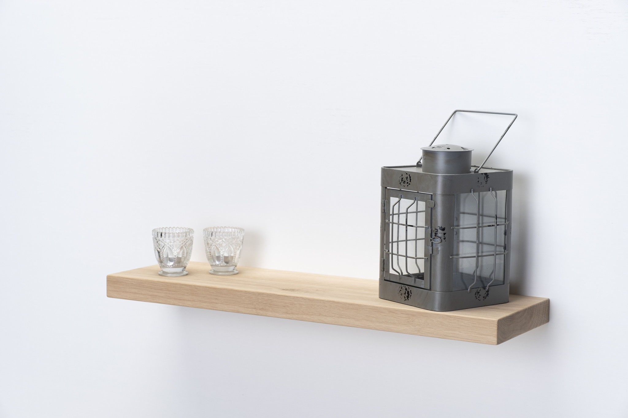 Eichen-Wandbauplatte 55mm dick, eng gesägt, gehobelt mit schwimmendem Befestigungssystem