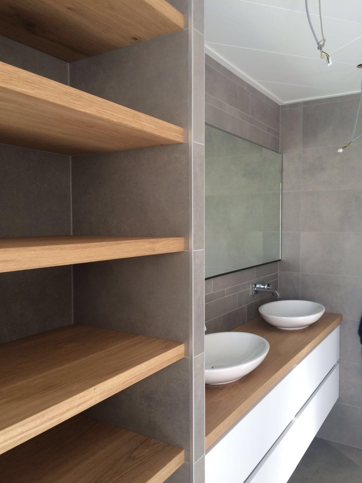 Oak wall board 55mm thickness planed tightly sawn with floating mounting system