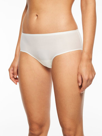 Chantelle Soft Stretch shorty ivoor C26440