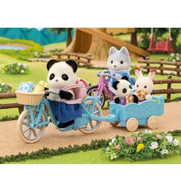 Sylvanian Families Fiets en Schaatsset Panda meisje