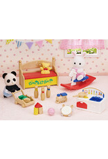 Sylvanian Families Speelkamer- Baby Panda & sneeuwwitkonijn (5709)
