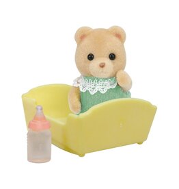 Sylvanian Families Baby beer met bedje en flesje (5073)