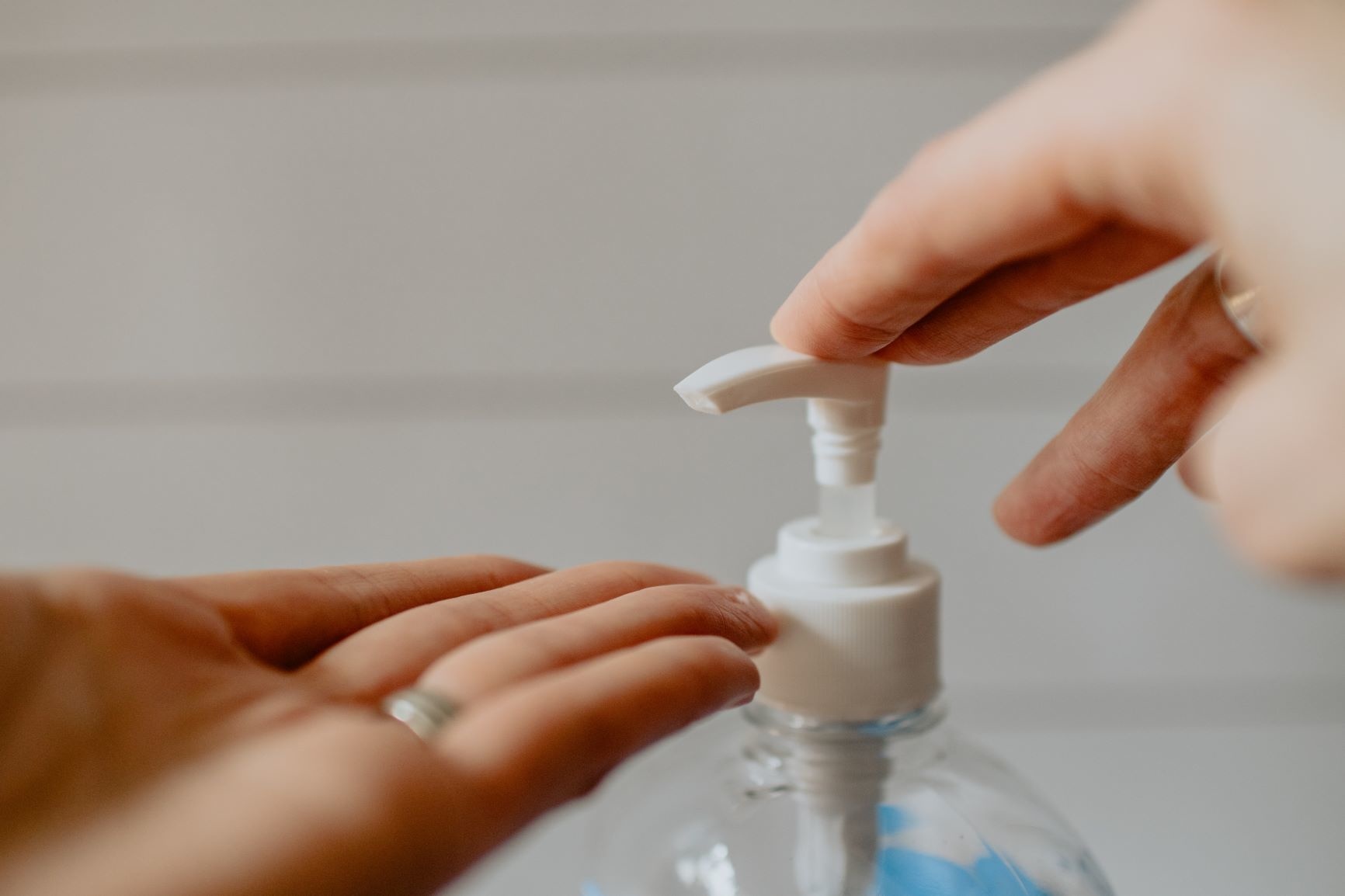 Aangepaste dienstverlening door coronavirus (COVID-19) Aangepaste dienstverlening door coronavirus (COVID-19)