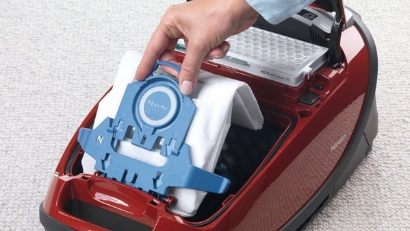 Miele Miele Complete C3 Cat & Dog Flex - Stofzuiger met zak Miele Miele Complete C3 Cat & Dog Flex - Stofzuiger met zak