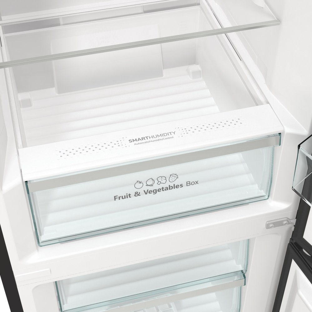 Hisense Hisense RB424N4EFC - Koel-vriescombinatie Hisense Hisense RB424N4EFC - Koel-vriescombinatie