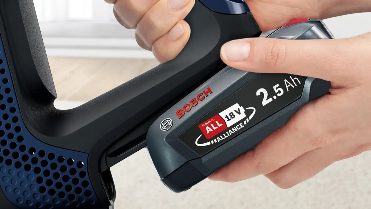 Bosch Bosch Unlimited BCS611P4A - Steelstofzuiger Bosch Bosch Unlimited BCS611P4A - Steelstofzuiger