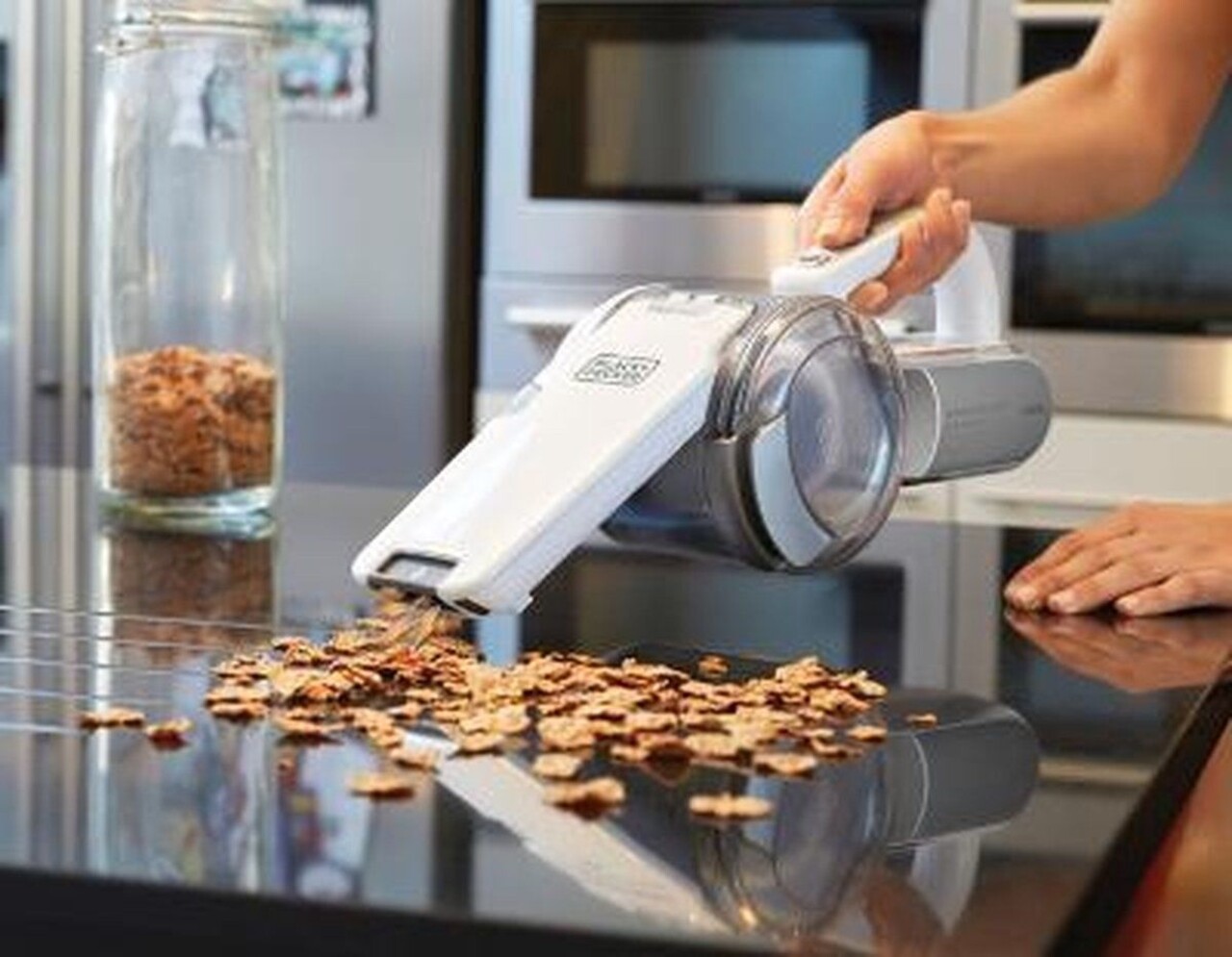 Black & Decker BLACK+DECKER PV1820L-QW - Kruimelzuiger Black & Decker BLACK+DECKER PV1820L-QW - Kruimelzuiger