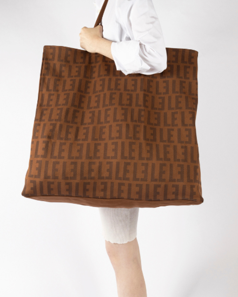 Bielo for Los Enamorados LE Tote Bag Dark Brown on Camel