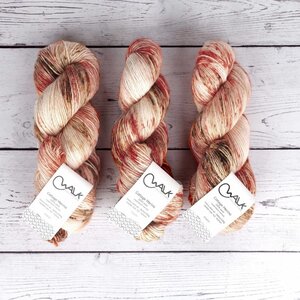 WALK collection COTTAGE MERINO - KOI