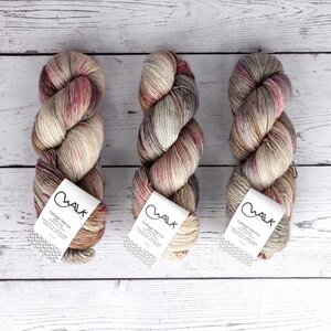 WALK collection COTTAGE MERINO - LADY WOLF