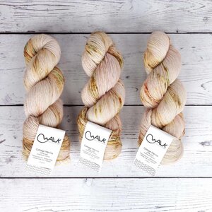 WALK collection COTTAGE MERINO - CREAM-CHERRY BRITTLE