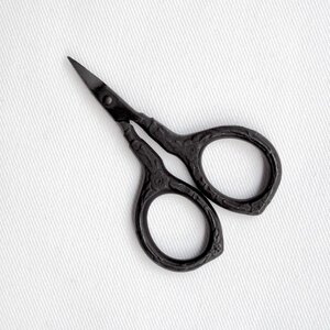 Kelmscott Designs ELIZABETH I SCISSORS - PRIMITIVE
