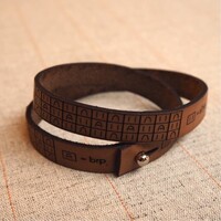 BRIOCHE WRIST RULER - MEDIUM BROWN