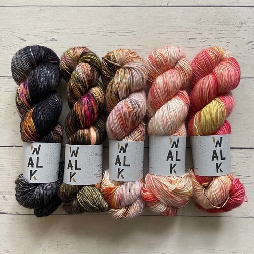 FIVE SKEIN FADE - LAVA FIVE SKEIN FADE - LAVA