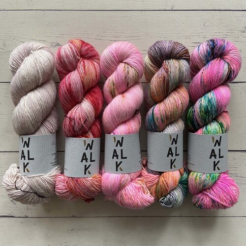 FIVE SKEIN FADE - PINK PARTY FIVE SKEIN FADE - PINK PARTY