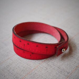 I Love Handles WRIST RULER - RED
