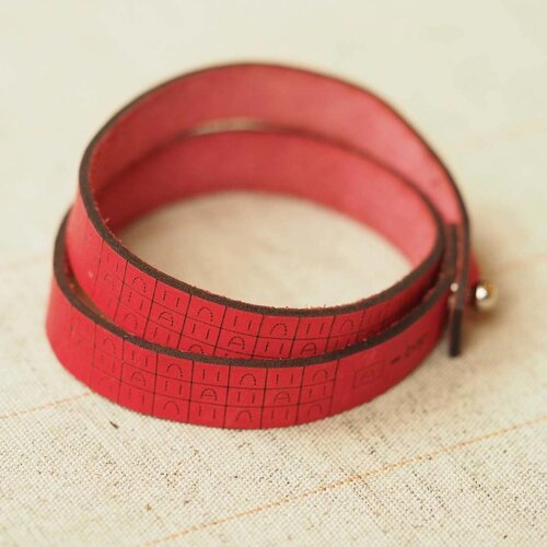 I Love Handles BRIOCHE WRIST RULER - RED