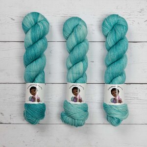 LOLABEAN YARN CO NAVY BEAN - CALMING