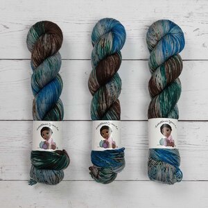 LOLABEAN YARN CO NAVY BEAN - GAEA