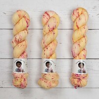 NAVY BEAN - I’M A LITTLE LAD WHO LOVES BERRIES & CREAM