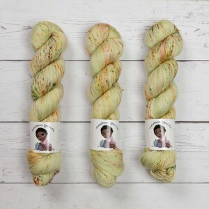 LOLABEAN YARN CO NAVY BEAN - JACK & THE BEANSTALK