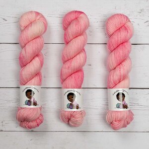 LOLABEAN YARN CO NAVY BEAN - STRAWBERRY MILK