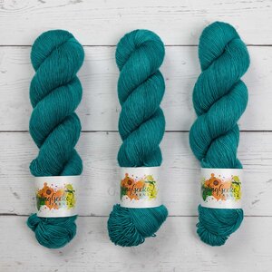 Giggling Gecko Yarns GGY - TIDAL TEAL