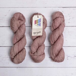 Fyberspates VIVACIOUS 4 PLY - 623 BLUSH