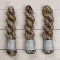 YAK SILK - DAFFODILS