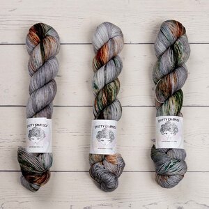 DUSTY DIMPLES DUSTY SOCK - FLINT