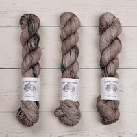 DUSTY SOCK - LEAVE YOUR OWN TRAIL